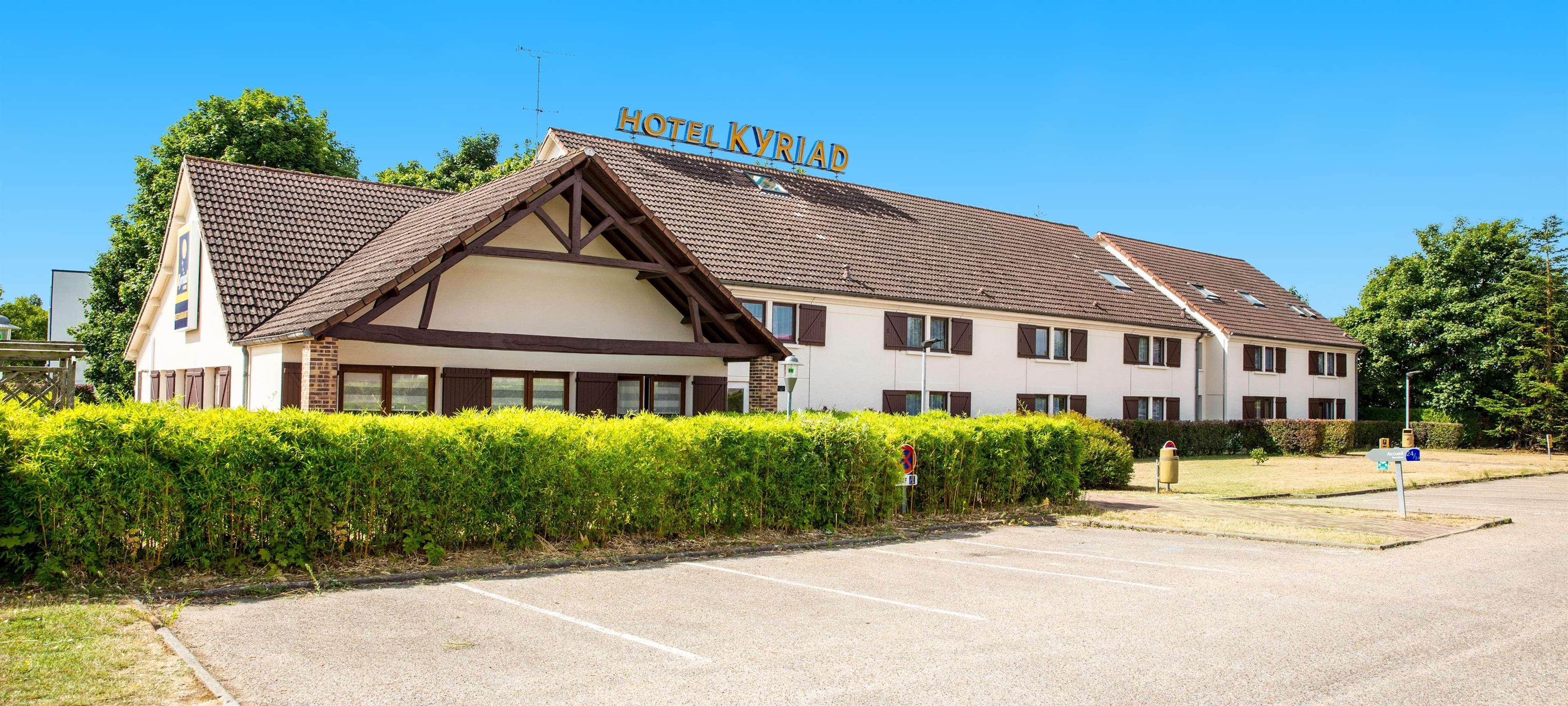 Kyriad Montargis Amilly Exteriör bild